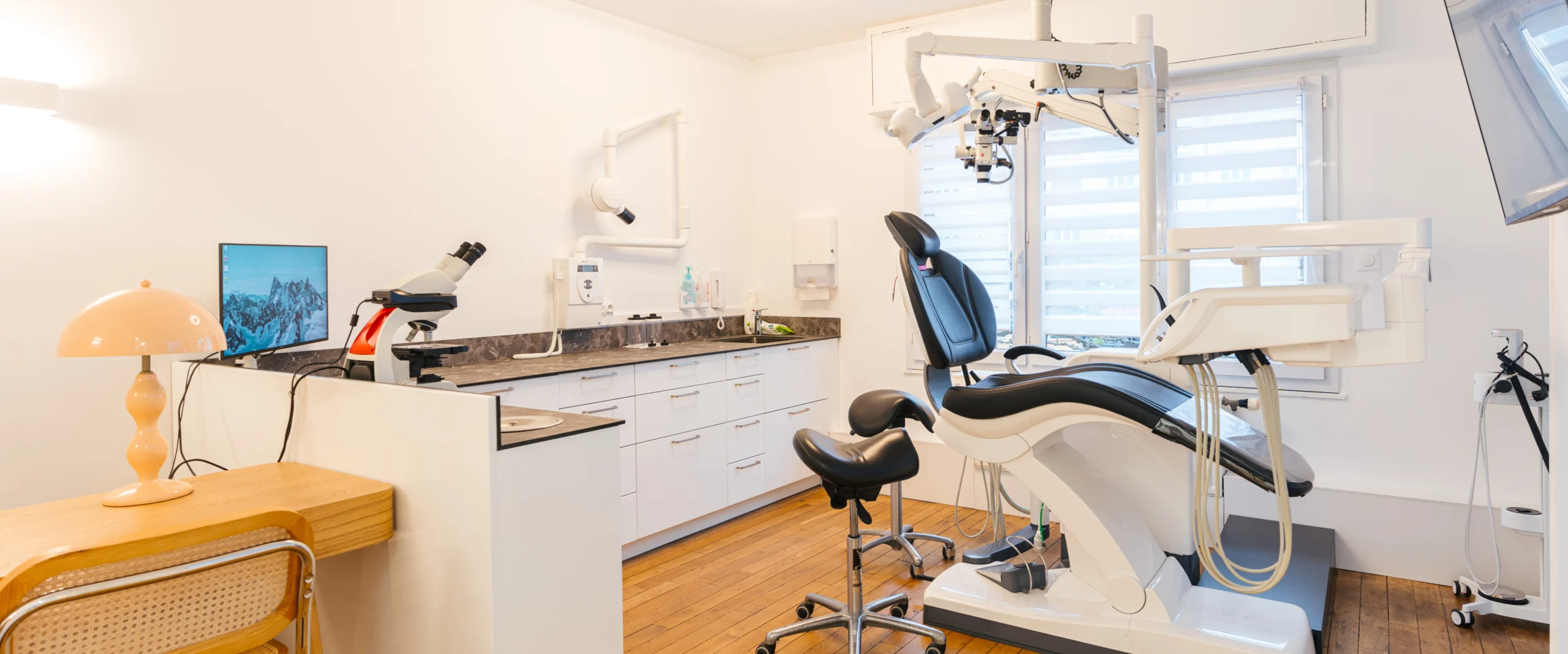 Chirurgien-dentiste à Amiens - Dr Edouard Finet